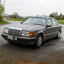 1985 mercedes 200e