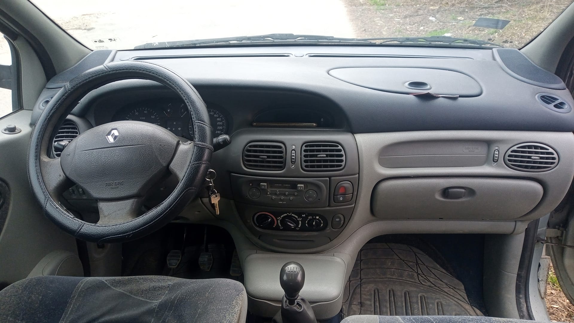 Renault Scenic 1999 Compact MPV Minivan Multi Purpose Vehicle Mpv